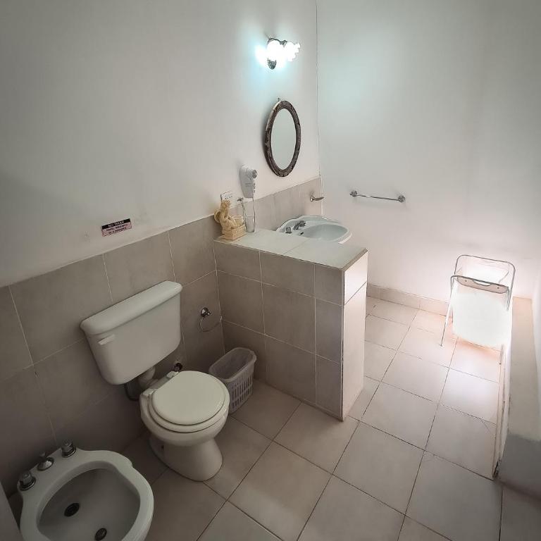 Posada Nocenta Pisetta - Habitación con cama extragrande. - 3