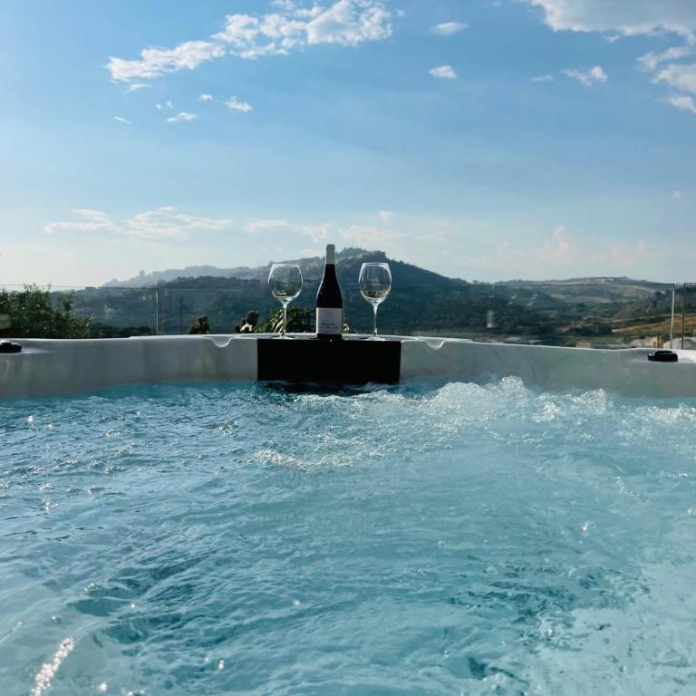 Dea degli Ulivi Luxury - Suite with Hot Tub - 2
