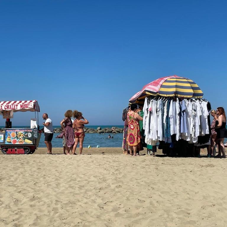 Le Ortensie in centro e vicino al mare - Three-Bedroom Apartment - 44