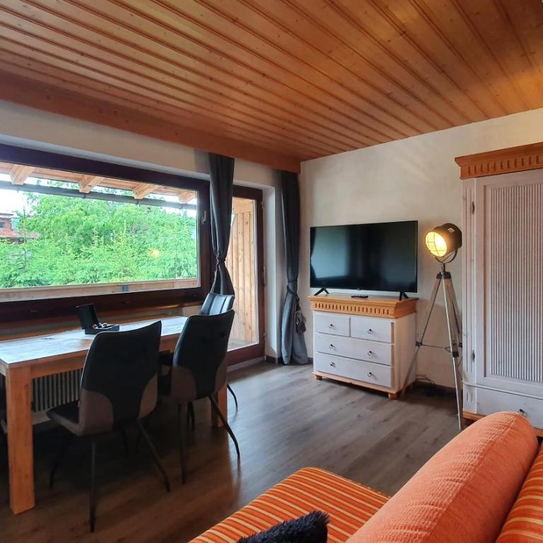 Absolute Active Mountain Resort - Familienstudio mit einem Balkon - 10