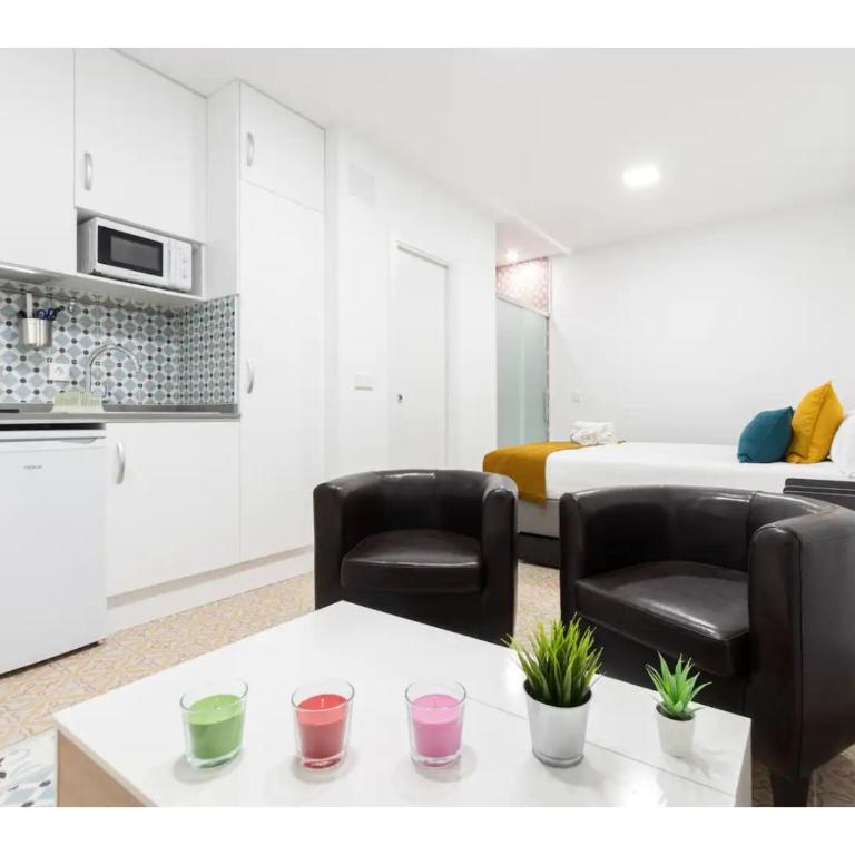 Acogedor y silencioso estudio M1 Embajadores - One-Bedroom Apartment - 32