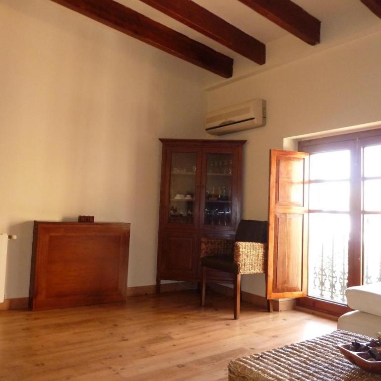 Apartamento con encanto CORONA - One-Bedroom Apartment - 2