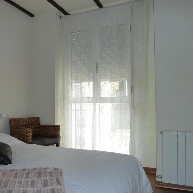 Apartamento con encanto CORONA - One-Bedroom Apartment - 5