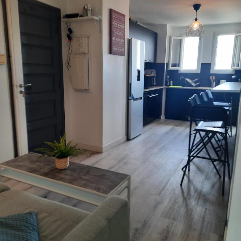 LE BEAULIEU * Appartement 4 chambres * 8pers * Clim * Parking * Balcon - Apartment - 10