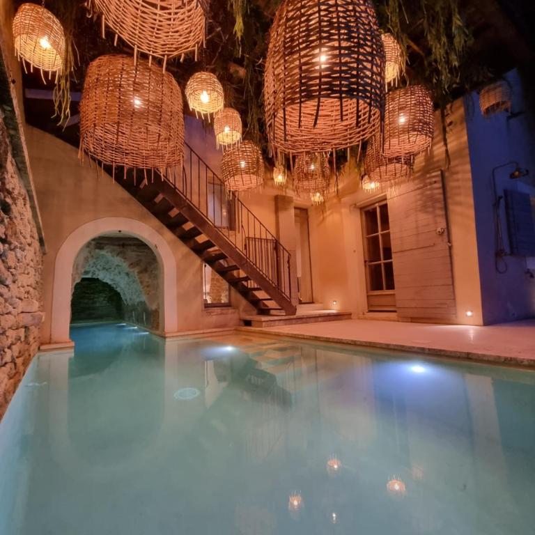 Maison au centre du village de Gordes avec vue incroyable - Haus mit 6 Schlafzimmern - 1