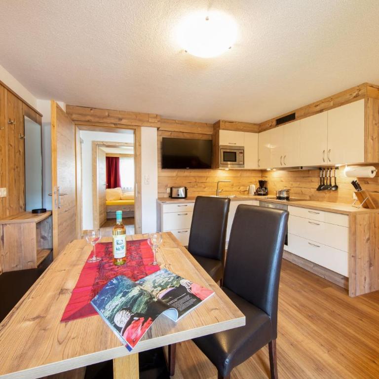 Gästehaus Falkner Ignaz - Superior Apartment mit 2 Schlafzimmern und Balkon - 15