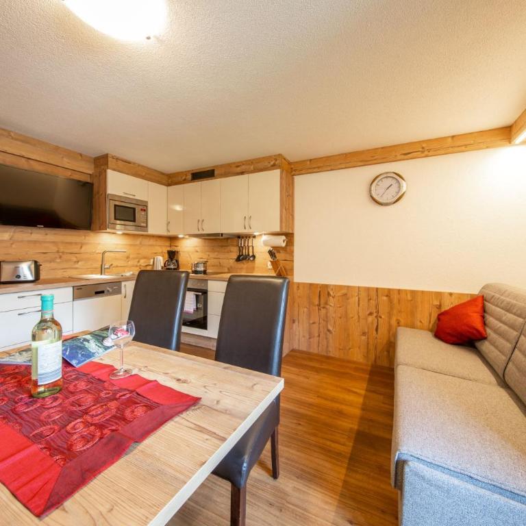 Gästehaus Falkner Ignaz - Superior Apartment mit 2 Schlafzimmern und Balkon - 2