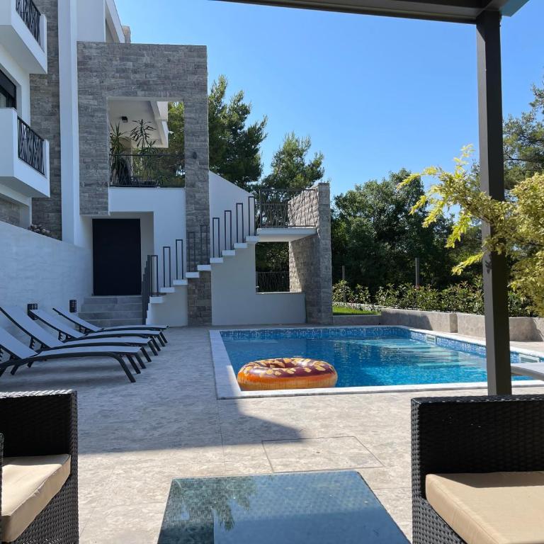 Villa Pine - Villa - 8