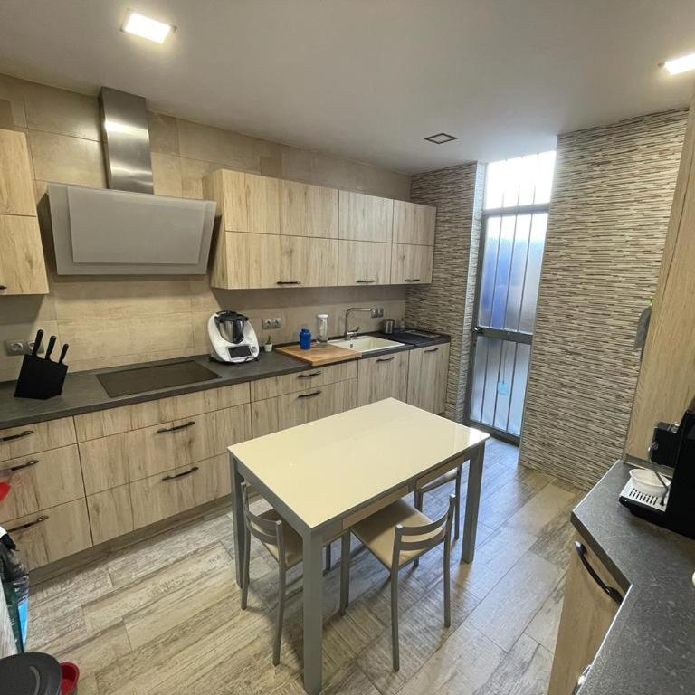 Precioso y renovado apartamento cerca de la playa - Apartamento de 2 dormitorios - 13