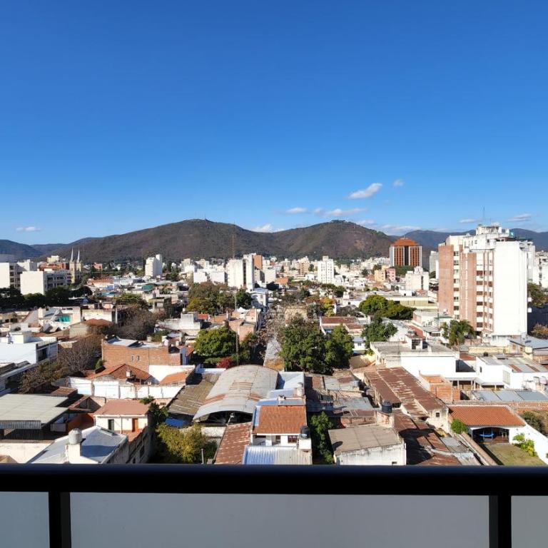Moderno departamento con garage en centro de Salta - Apartamento de 2 dormitorios - 5