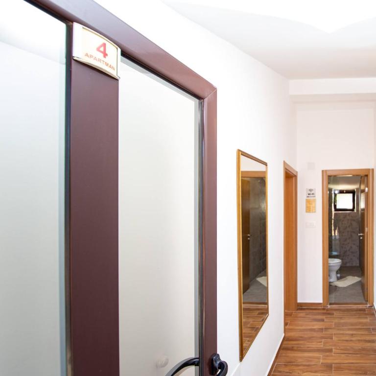 Villa Vojnic - Dvokrevetna Soba sa Bračnim Krevetom sa Balkonom i Pogledom na More - 34