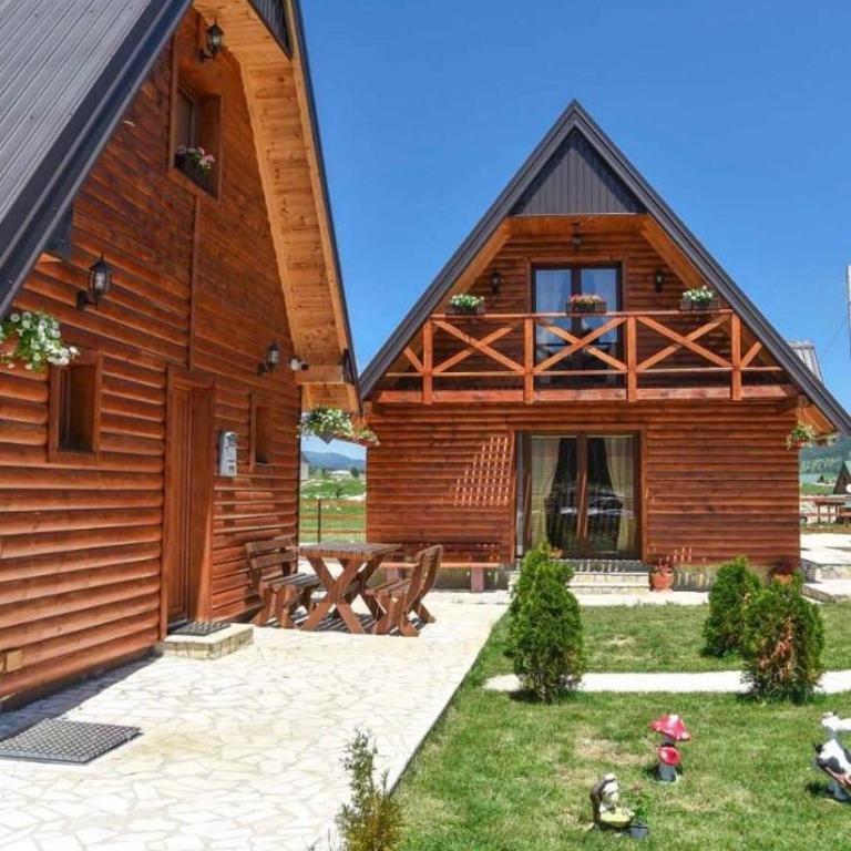 Big bear villas - Three-Bedroom Villa - 1