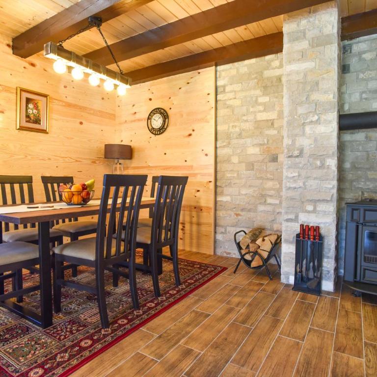 Big bear villas - Three-Bedroom Villa - 10