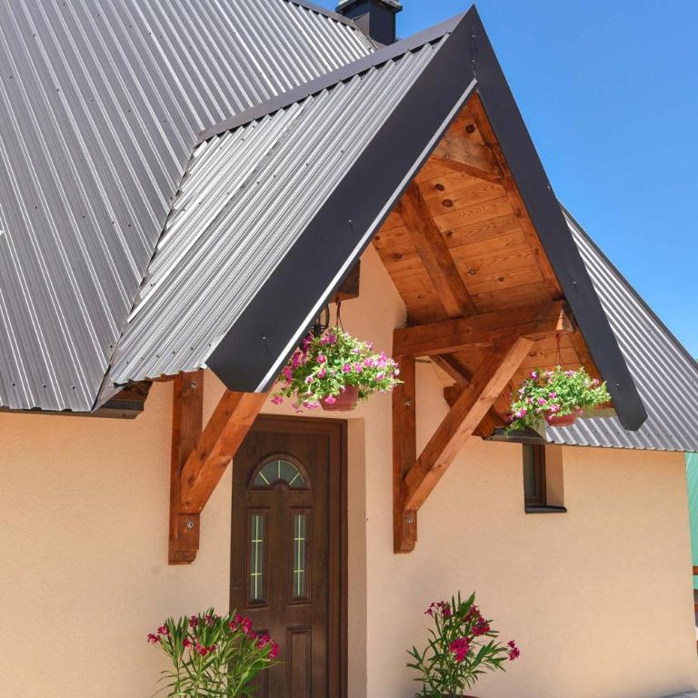 Big bear villas - Three-Bedroom Villa - 2