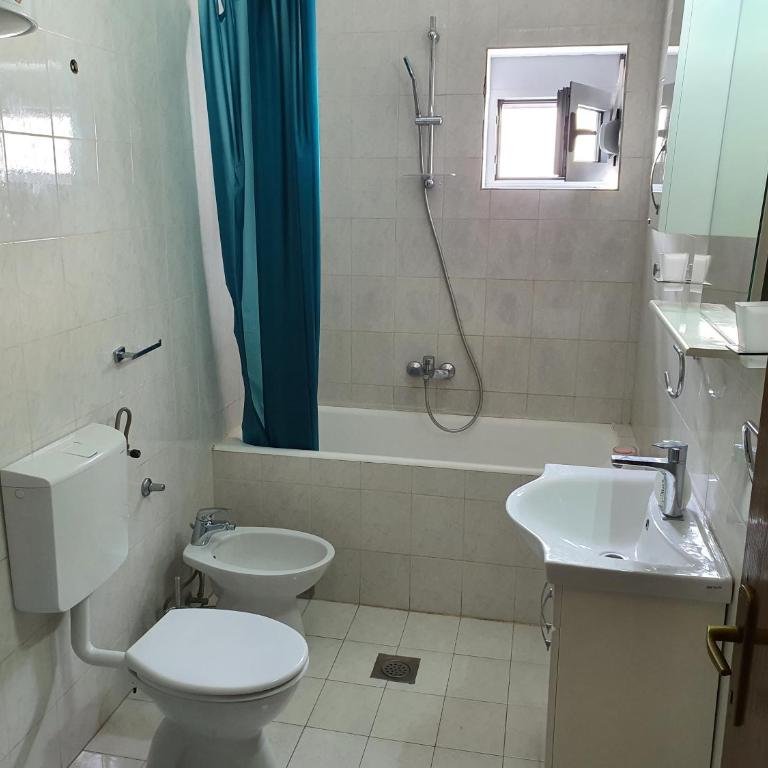 Gemma di Cattaro Apartments - Three-Bedroom Apartment - 6