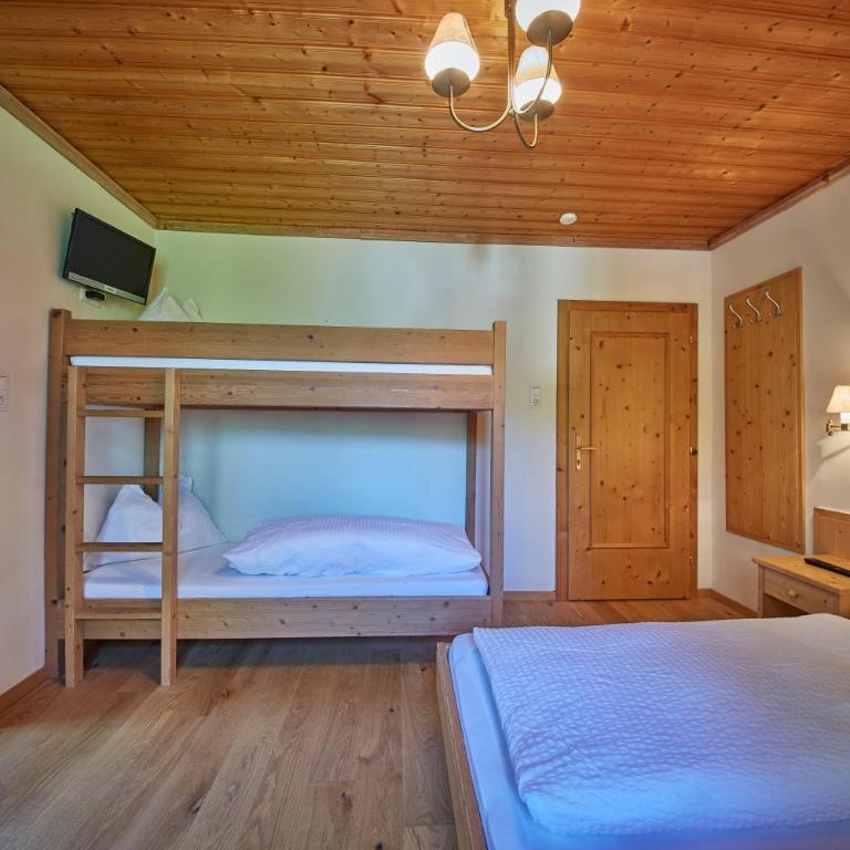 Sportpension Enzian - Vierbettzimmer - 4