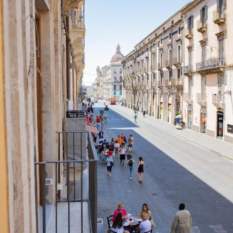 Anais Luxury Apartment - Catania Centro - Appartamento con 2 Camere da Letto - 65