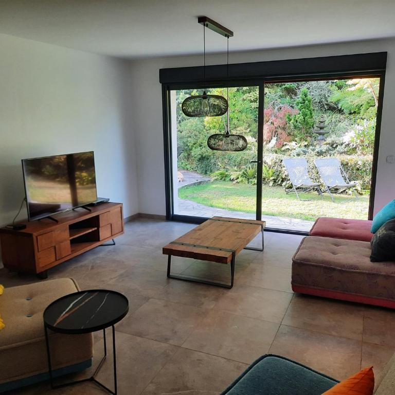 Villa élégante, jardin bucolique, proche golf & plages, 4 étoiles - FR-1-239-698 - Maison 3 Chambres - 3