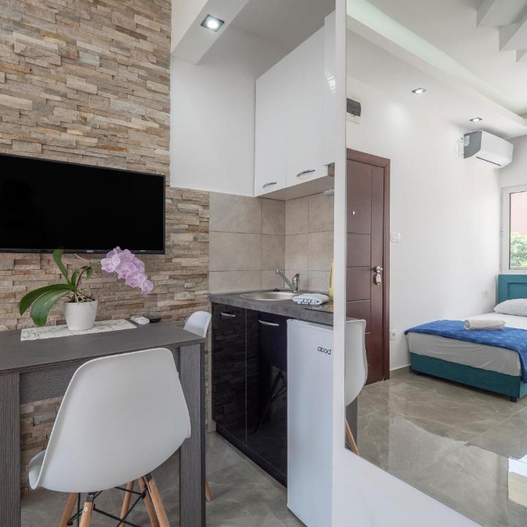 Casa di Fratelli - Double Room with Balcony (3 Adults) - 4