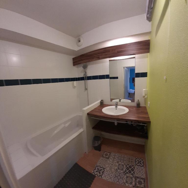 Appartement de l'Isard Bleu, dans résidence de tourisme 3 étoiles - Apartamento de 1 dormitorio - 13