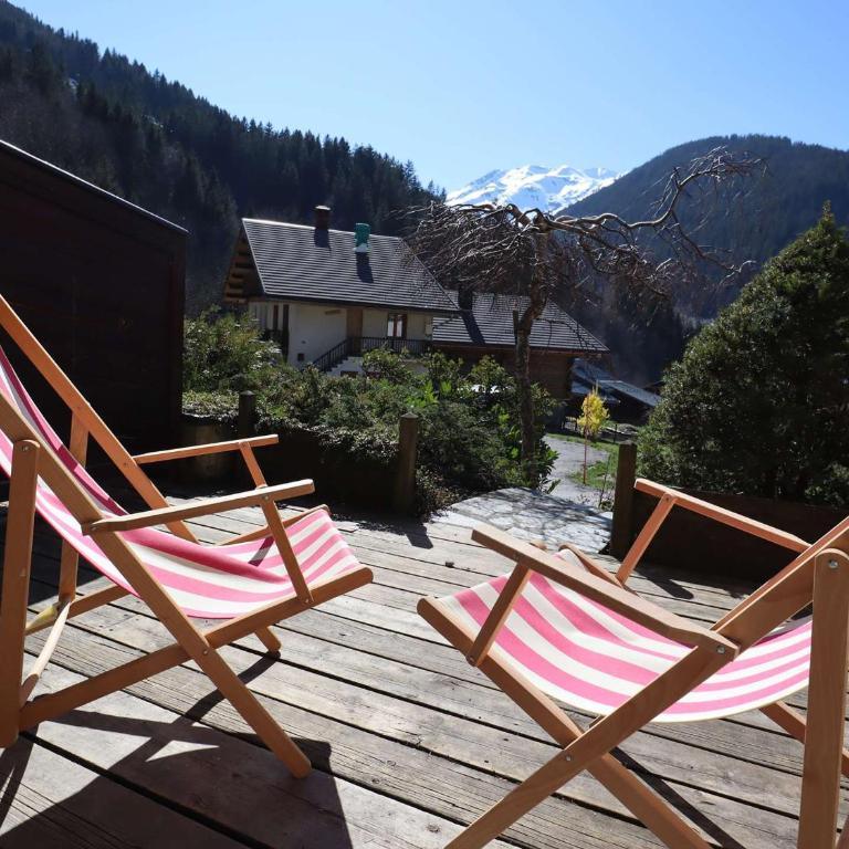 Charmant T2 de 40m² pour 7 pers. à Arêches, terrasse, proche pistes et commerces, classé 2 étoiles - FR-1-342-188 - Appartement (7 Adultes) - 2