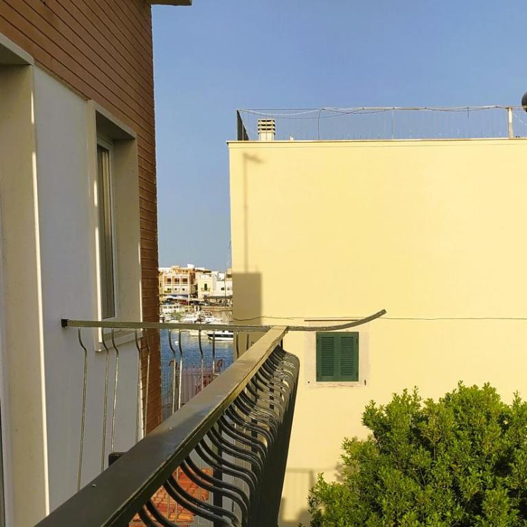 Via Genova 31 - Appartamento con 1 Camera da Letto - 6