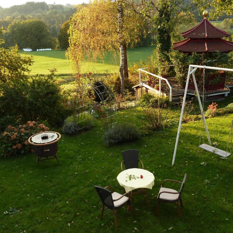 Ferienwohnung Blick ins Tal - Apartment mit 3 Schlafzimmern - 5