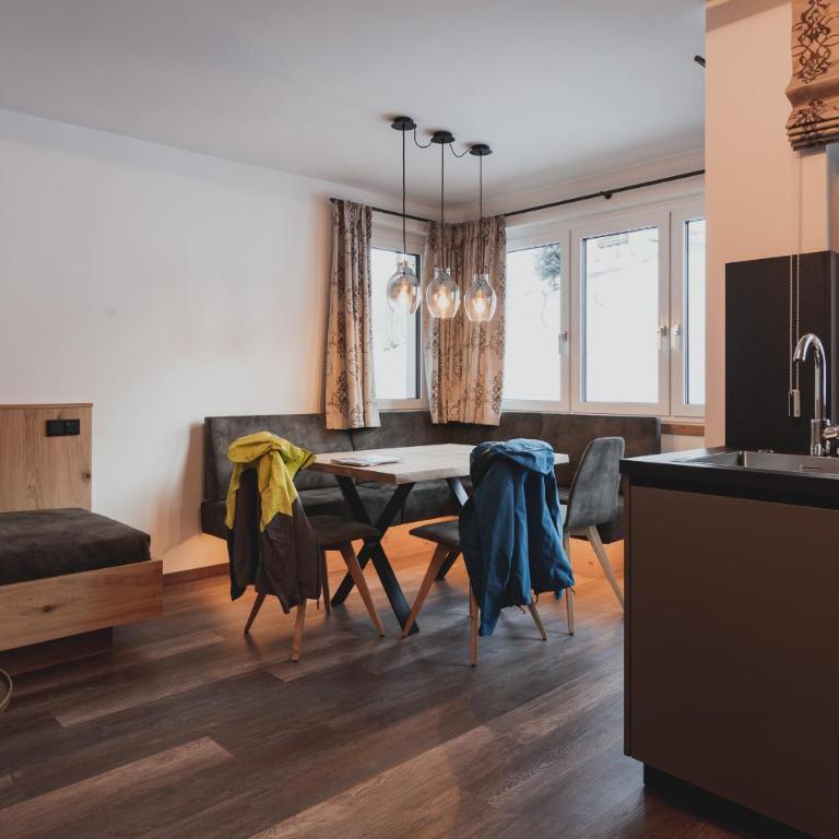 Portis Appartements - Appartamento con 1 Camera da Letto, Balcone e Vista Montagna - 6