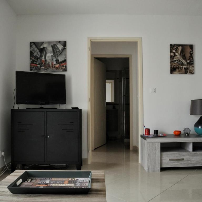 T2 moderne avec terrasse proche de la plage - Apartamento de 1 dormitorio con terraza - 8