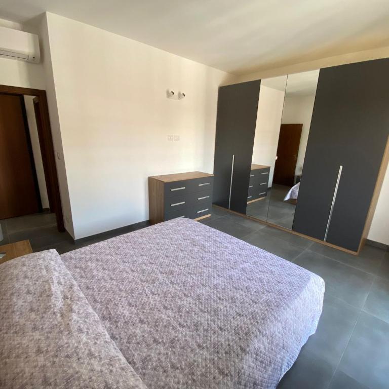 Appartamento con POSTO AUTO PRIVATO A Marina Centro Mare - Appartamento con 1 Camera da Letto - 6