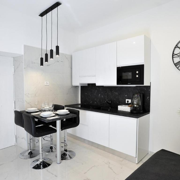 Paradise Luxury Apartment Salerno Center - Casa con 1 Camera da Letto - 13