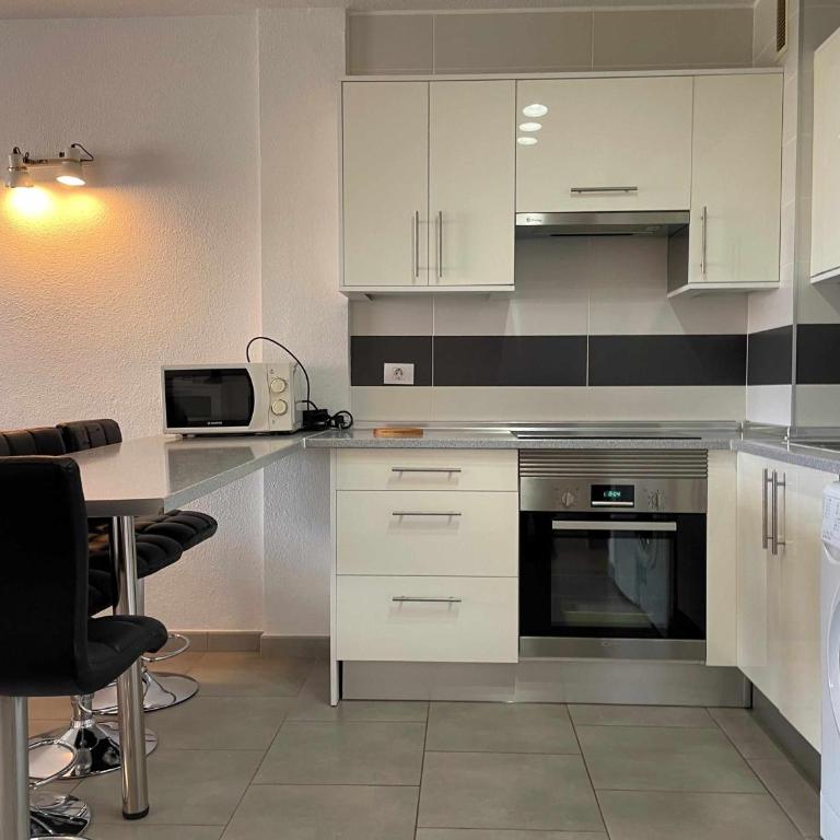 San Marino Los Cristianos Marcus Management - Apartamento - 2
