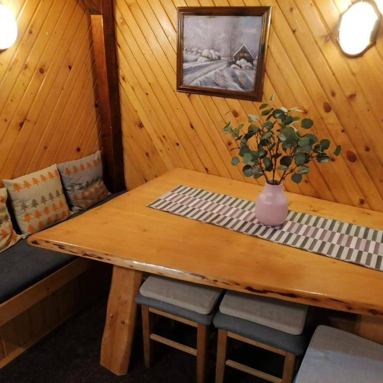VILA 51 KOPAONIK CENTAR - Three-Bedroom Apartment - 24