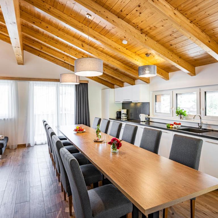Chalet Dorf Wagrain Alpenleben by AlpenTravel - Chalet mit 4 Schlafzimmern und eigener Sauna - 1