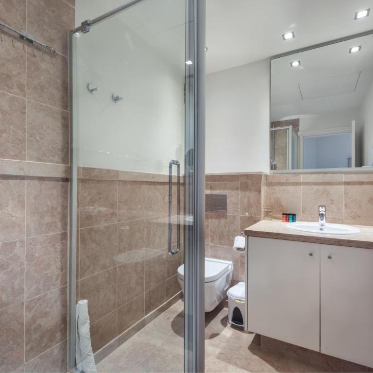 Alzaro 1-2 DELUXE SEA VIEW & JACUZZI 3B - Three-Bedroom House - 8