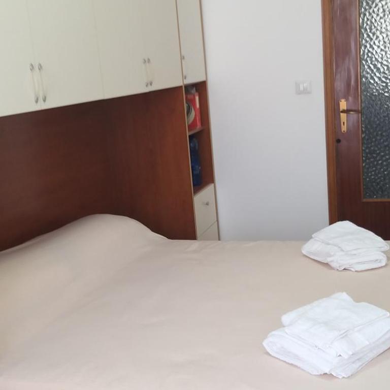 Sebastian house casa vacanze giardini Naxos - Appartamento con 3 Camere da Letto - 9