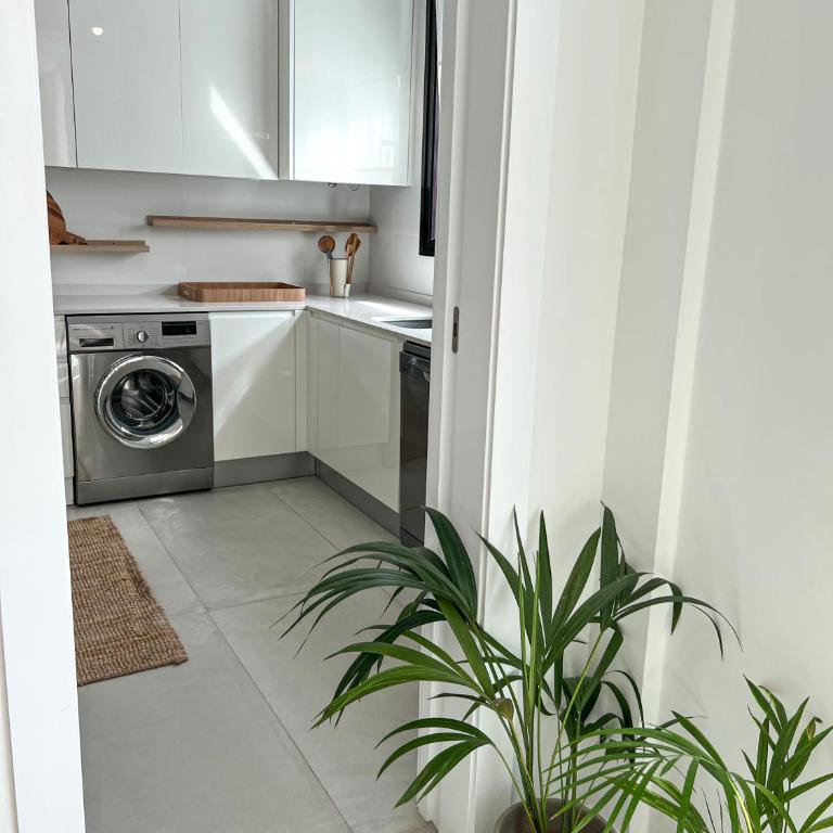 MedanoJoy1- 3 bedrooms- steps from Playa Chica- Balcony - Apartamento de 3 dormitorios - 18