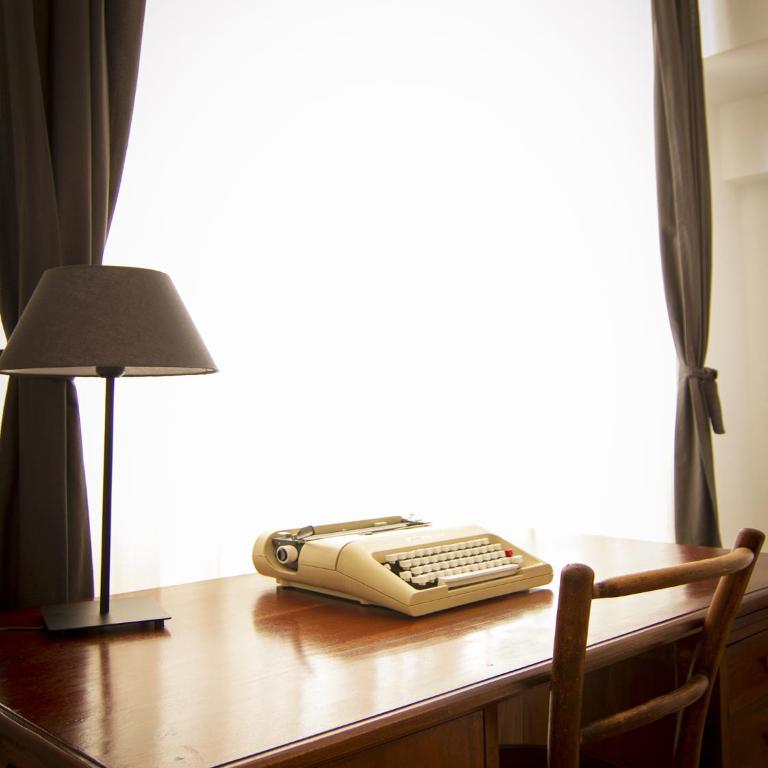 Barcelona Just Like Home - Two-Bedroom Apartment - First Floor - 11