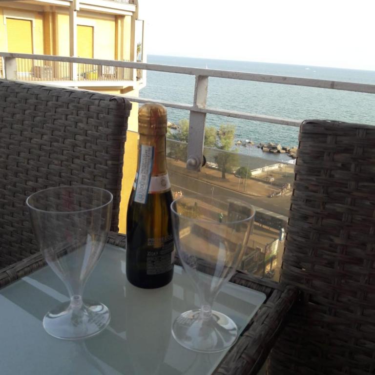 Cielo Stellato - VIP SUITES Rooftop & Seaview - Camera Matrimoniale Deluxe con Balcone e Vista Mare - 14