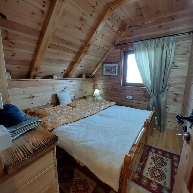 Brvnara Iskra Smrcevo brdo - Three-Bedroom Chalet - 40