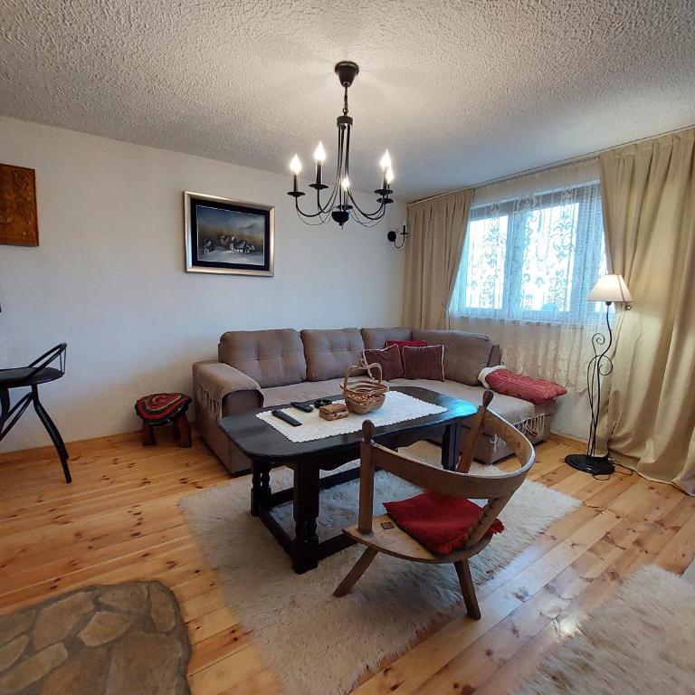 Brvnara Iskra Smrcevo brdo - Three-Bedroom Chalet - 37