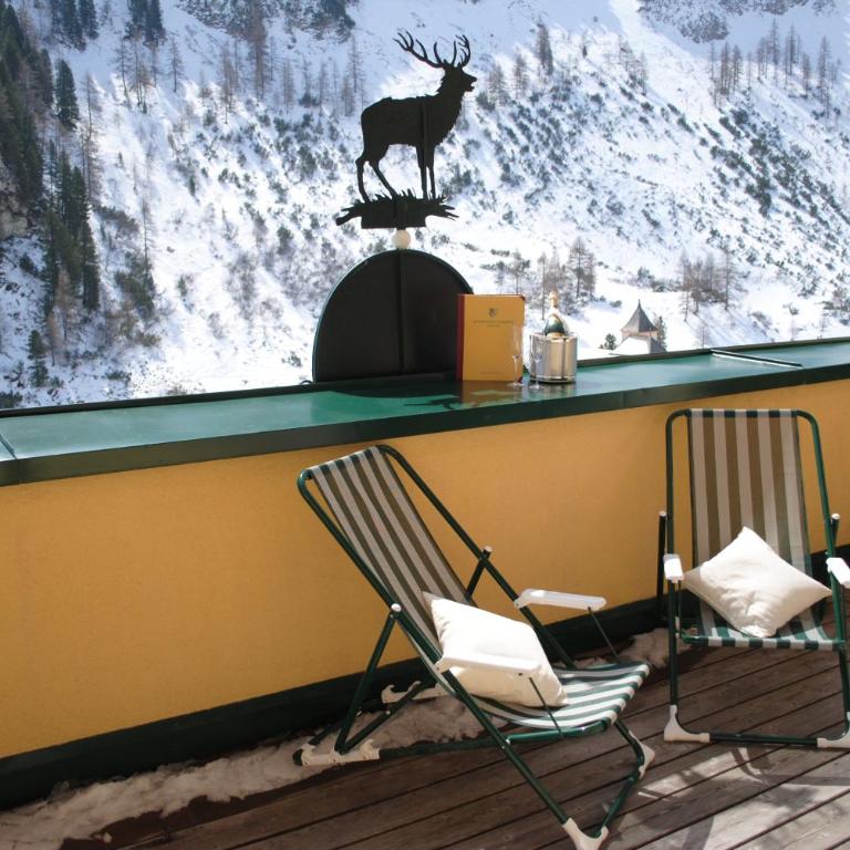 Hubertus Alpine Living - Suite mit Bergblick und Balkon - 1