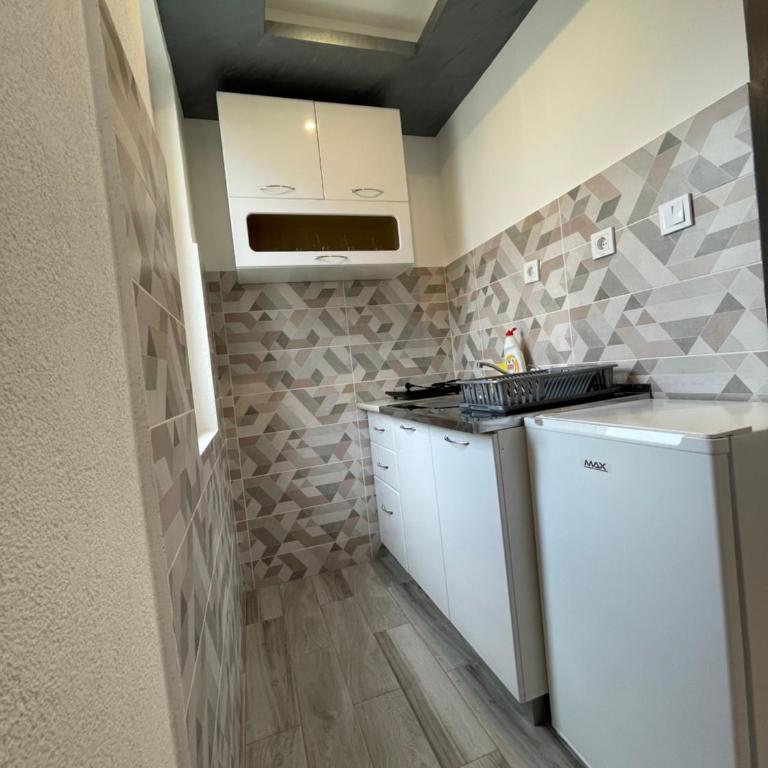 Apartments Lalović - Two-Bedroom Suite - 8