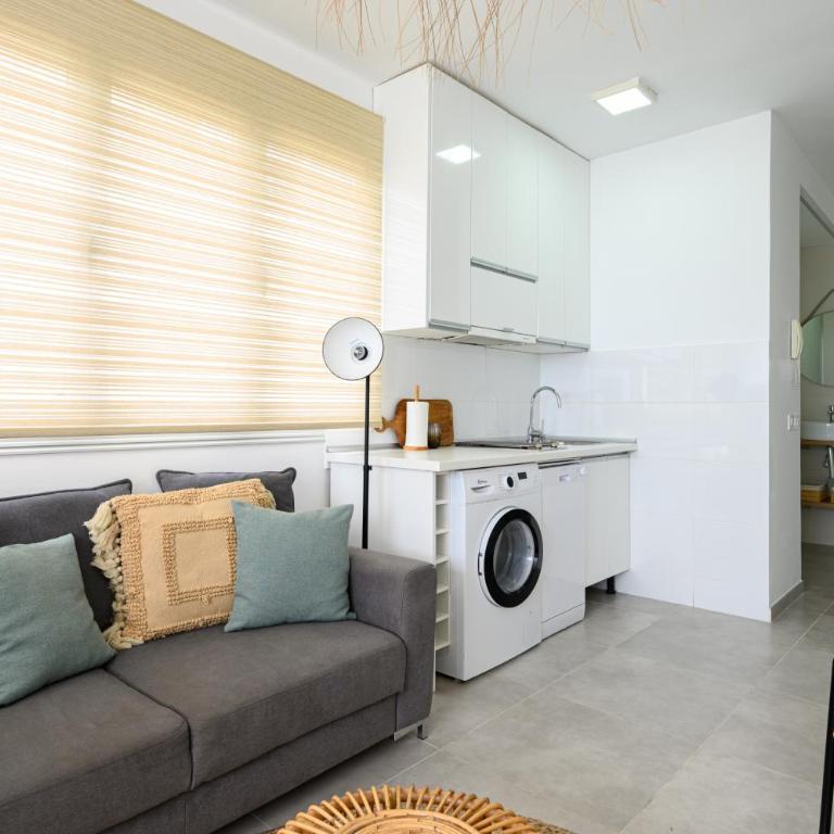 Stylish Sea View Accommodation Las Canteras - Estudio - 15