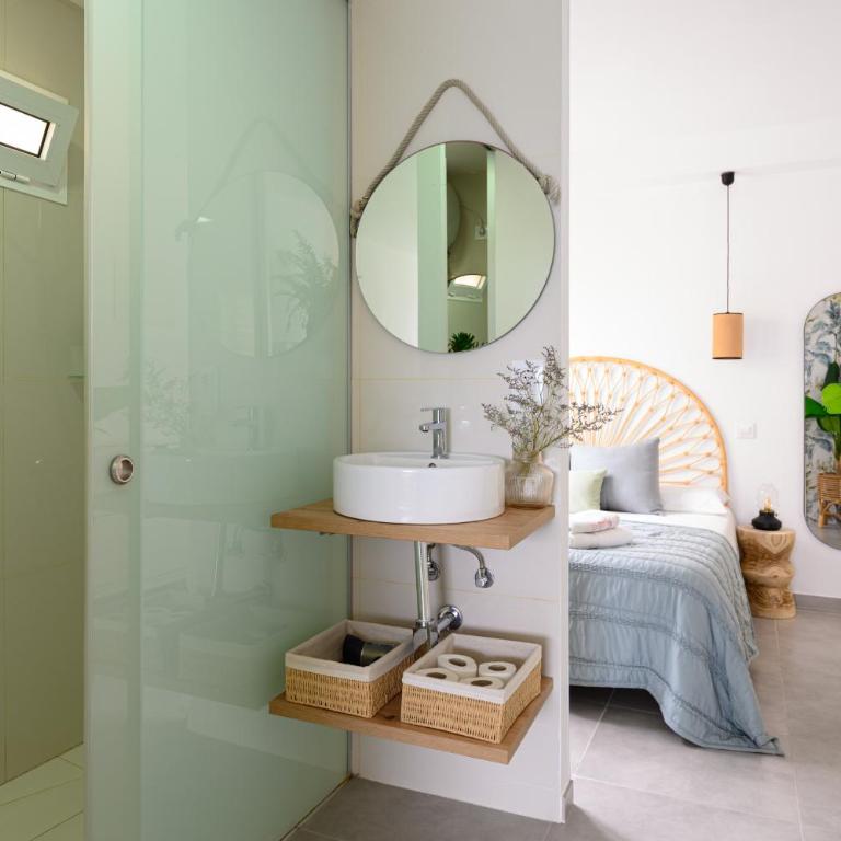 Stylish Sea View Accommodation Las Canteras - Estudio - 13