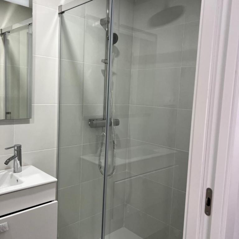 SingularStays Cullera IV - Two-Bedroom Apartment - 10