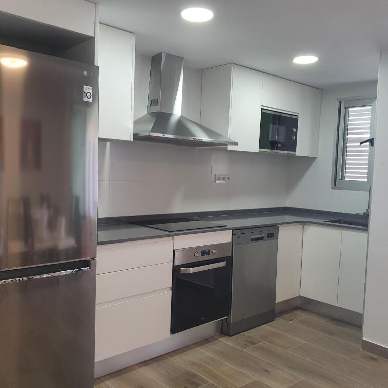 SingularStays Cullera IV - Two-Bedroom Apartment - 14