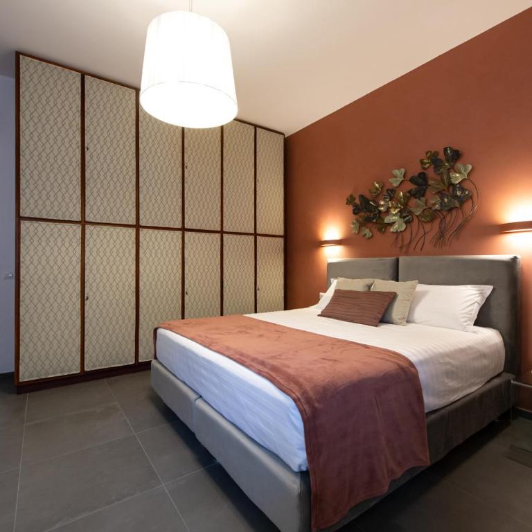 Clover - 13 Piazza Pio XI - Appartamento con 2 Camere da Letto - 20