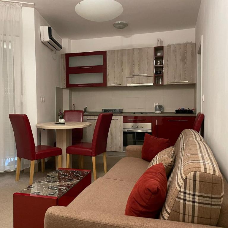 Holiday Wing Apartment 2 - Apartman - 33