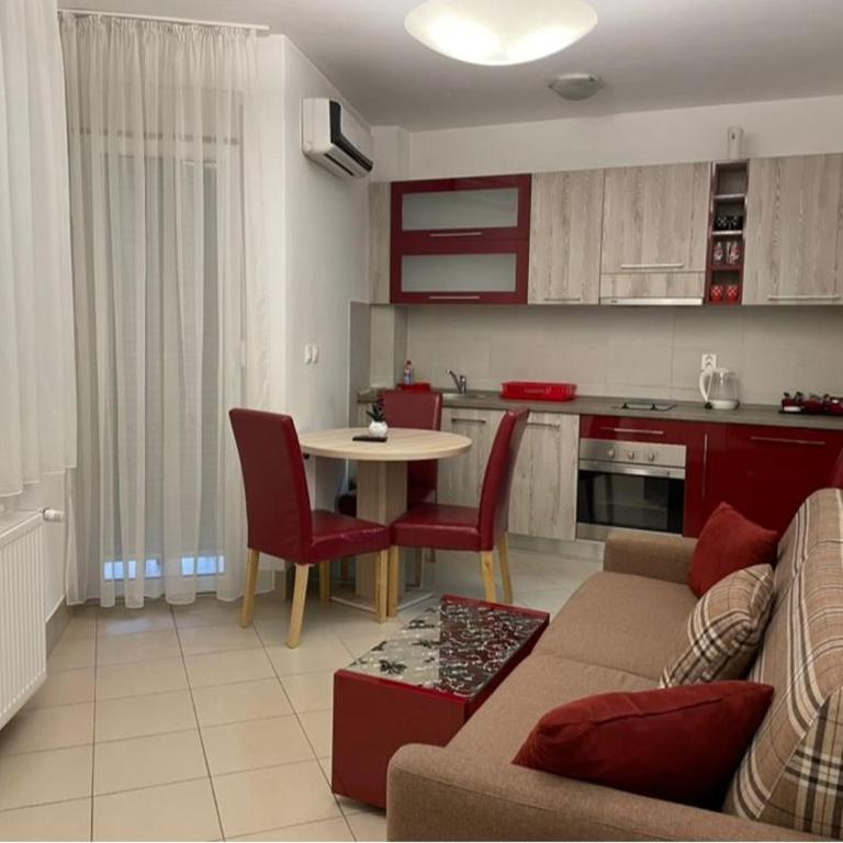 Holiday Wing Apartment 2 - Apartman - 6
